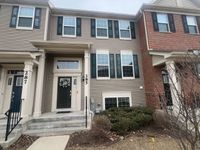 285 Lakeshore Drive, Oswego, IL 60543 primary photo