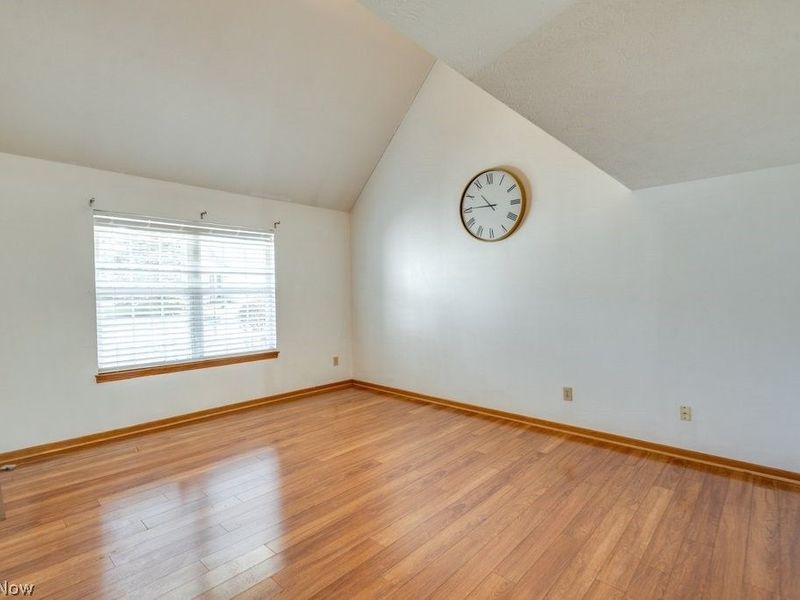 5223 Queen Ann Way, Painesville, OH 44077 Photo 3