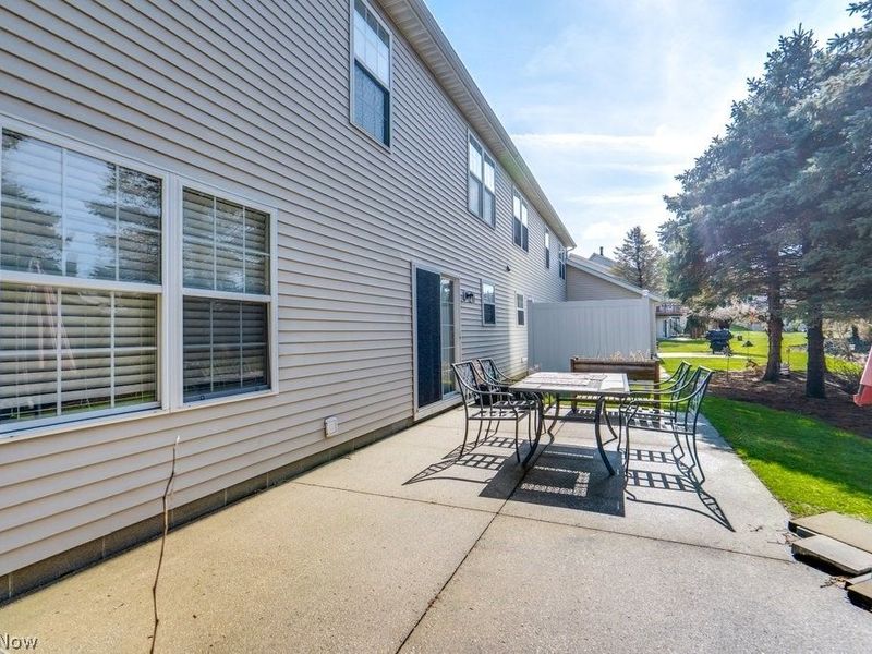 5223 Queen Ann Way, Painesville, OH 44077 Photo 33