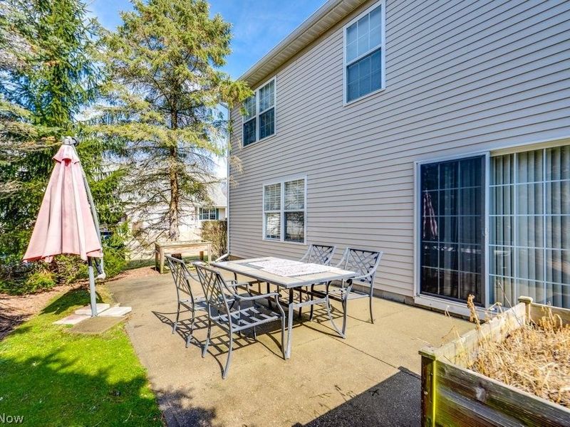 5223 Queen Ann Way, Painesville, OH 44077 Photo 34