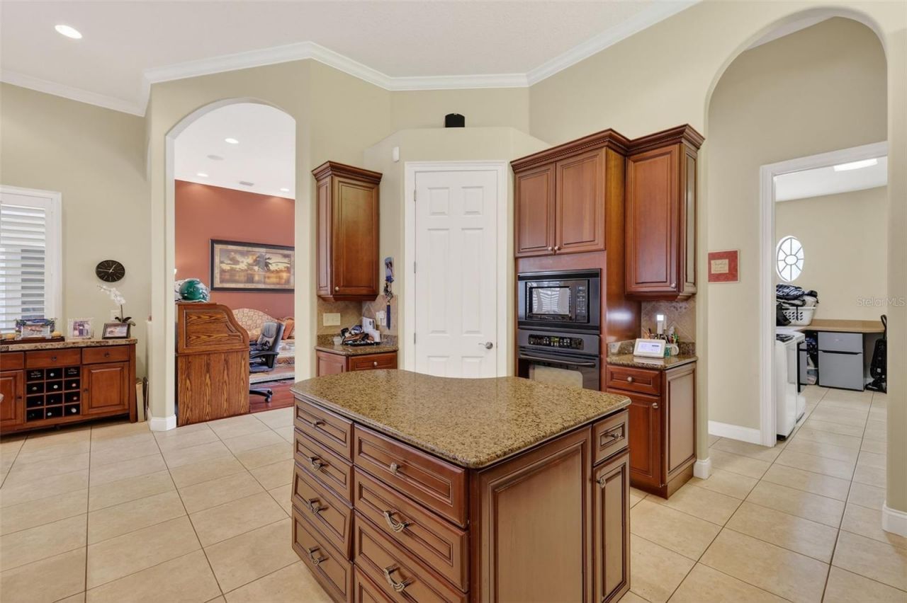 2007 Country Club Drive, Eustis, FL 32726 Photo
