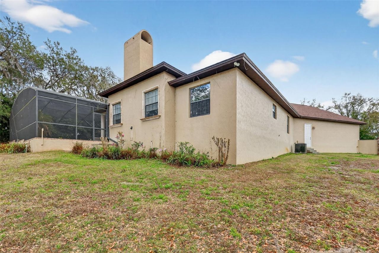 2007 Country Club Drive, Eustis, FL 32726 Photo