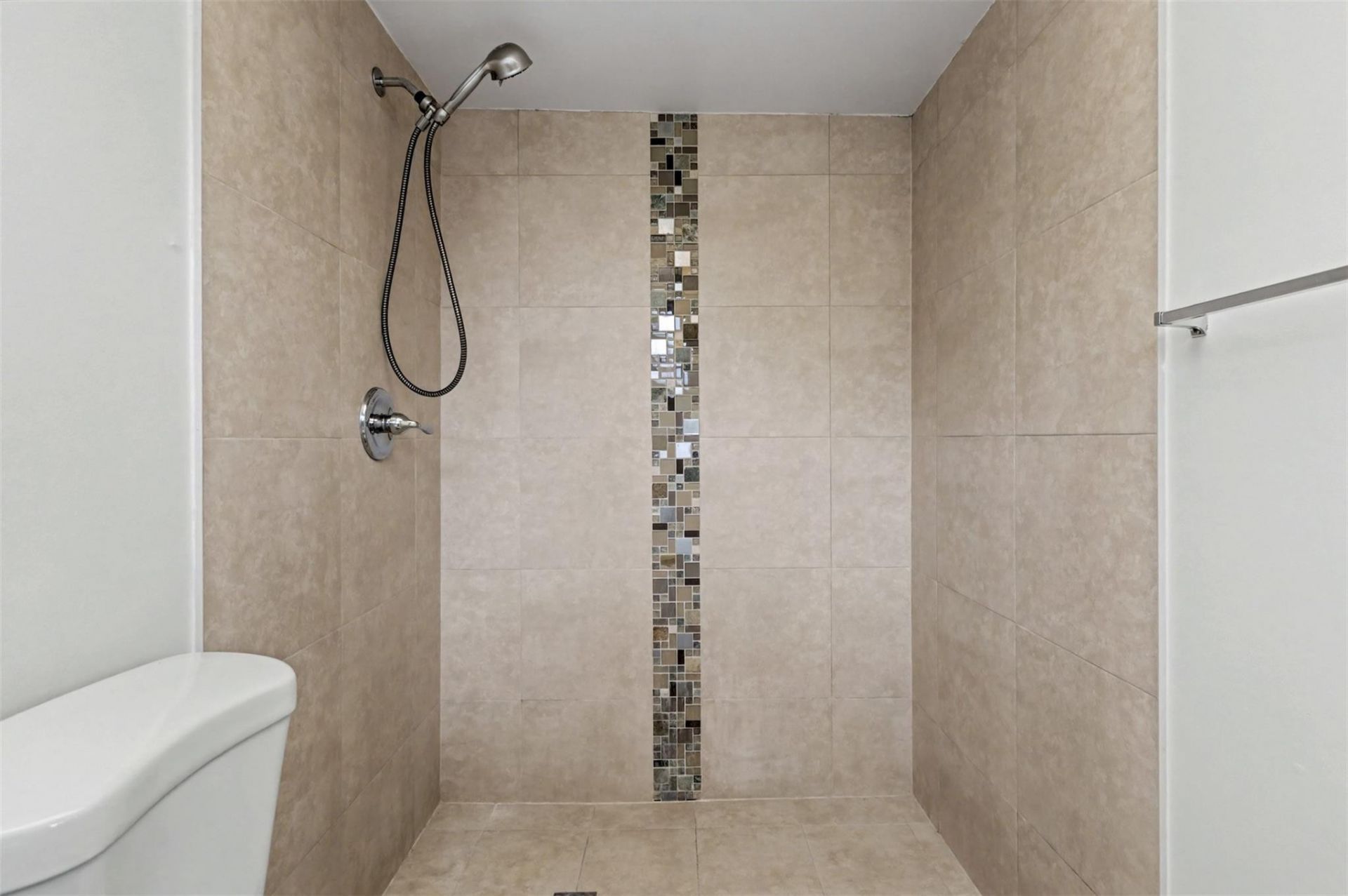 6821-6825 NW 11th Place, Unit 6825, Plantation, FL 33313 Photo