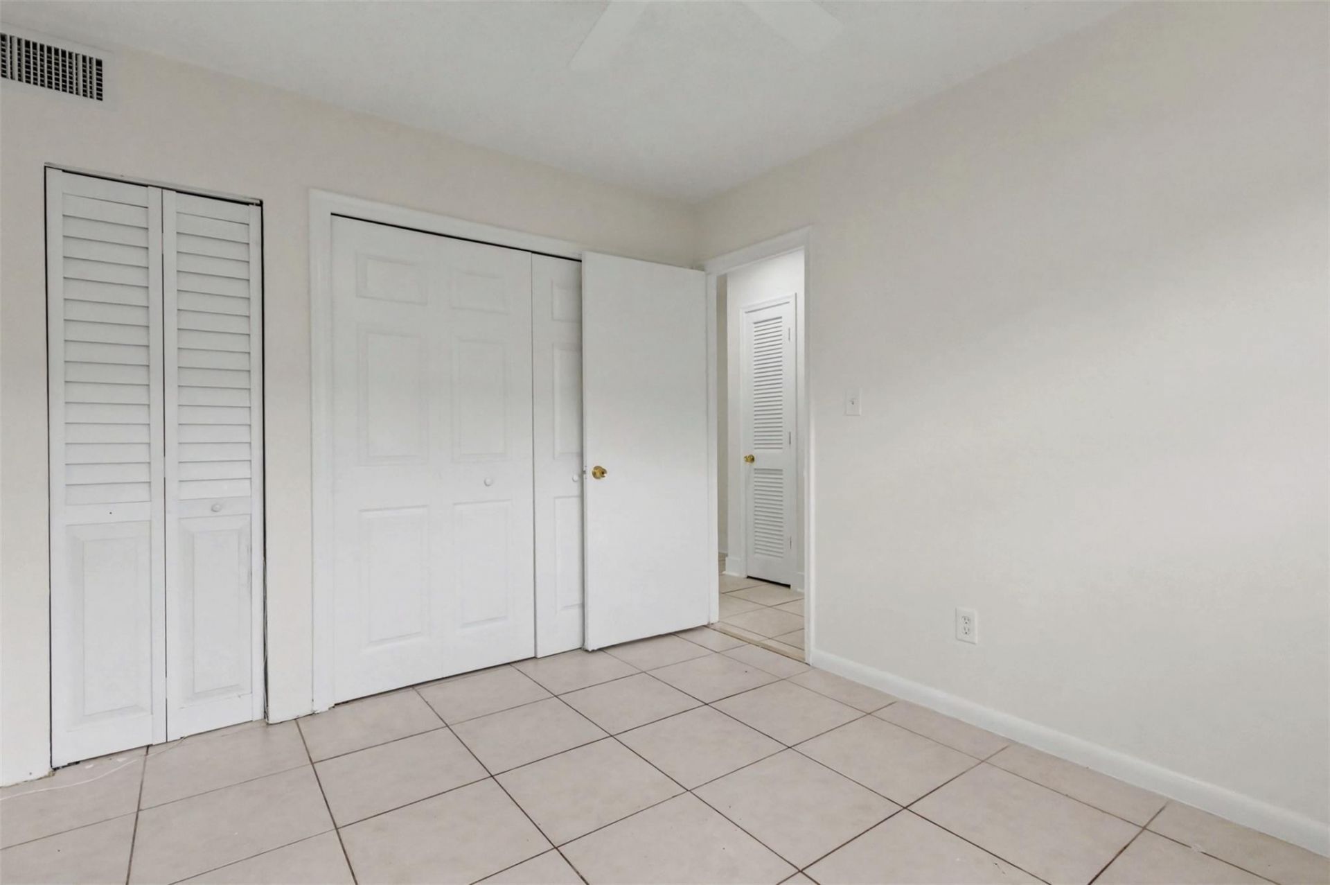 6821-6825 NW 11th Place, Unit 6825, Plantation, FL 33313 Photo
