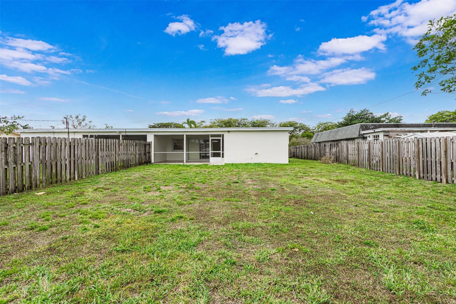 6821-6825 NW 11th Place, Unit 6825, Plantation, FL 33313 Photo