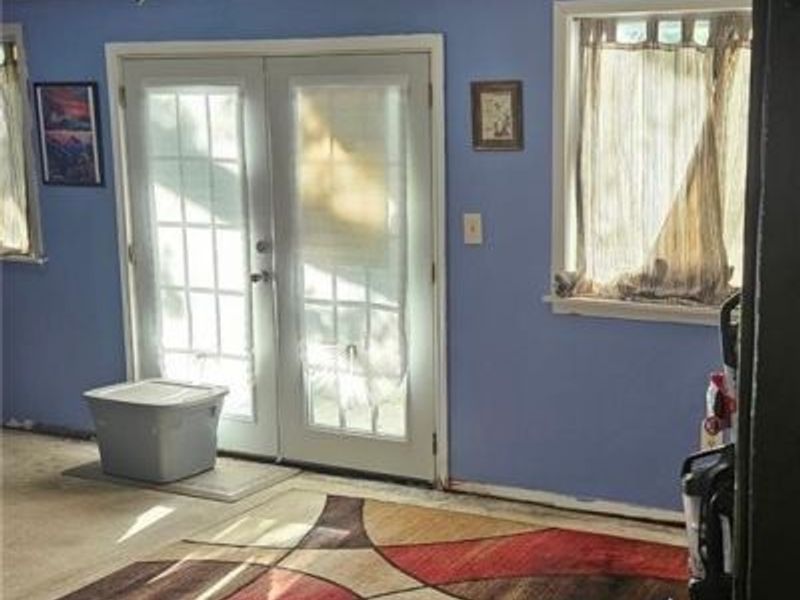 6280 Eldridge Boulevard, Bedford Heights, OH 44146 Photo 5