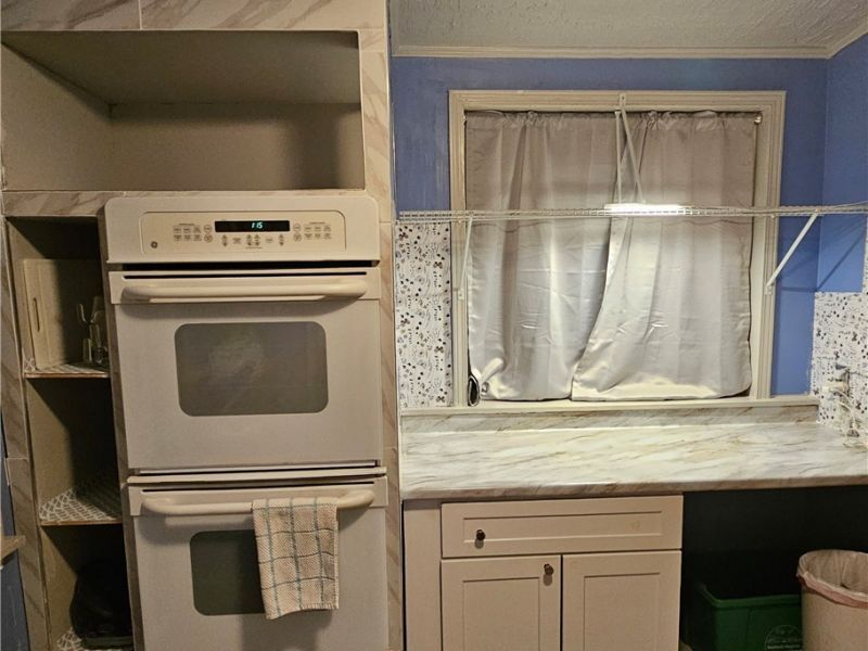 6280 Eldridge Boulevard, Bedford Heights, OH 44146 Photo 5