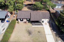 902 Forest Loop Rd. photo 4