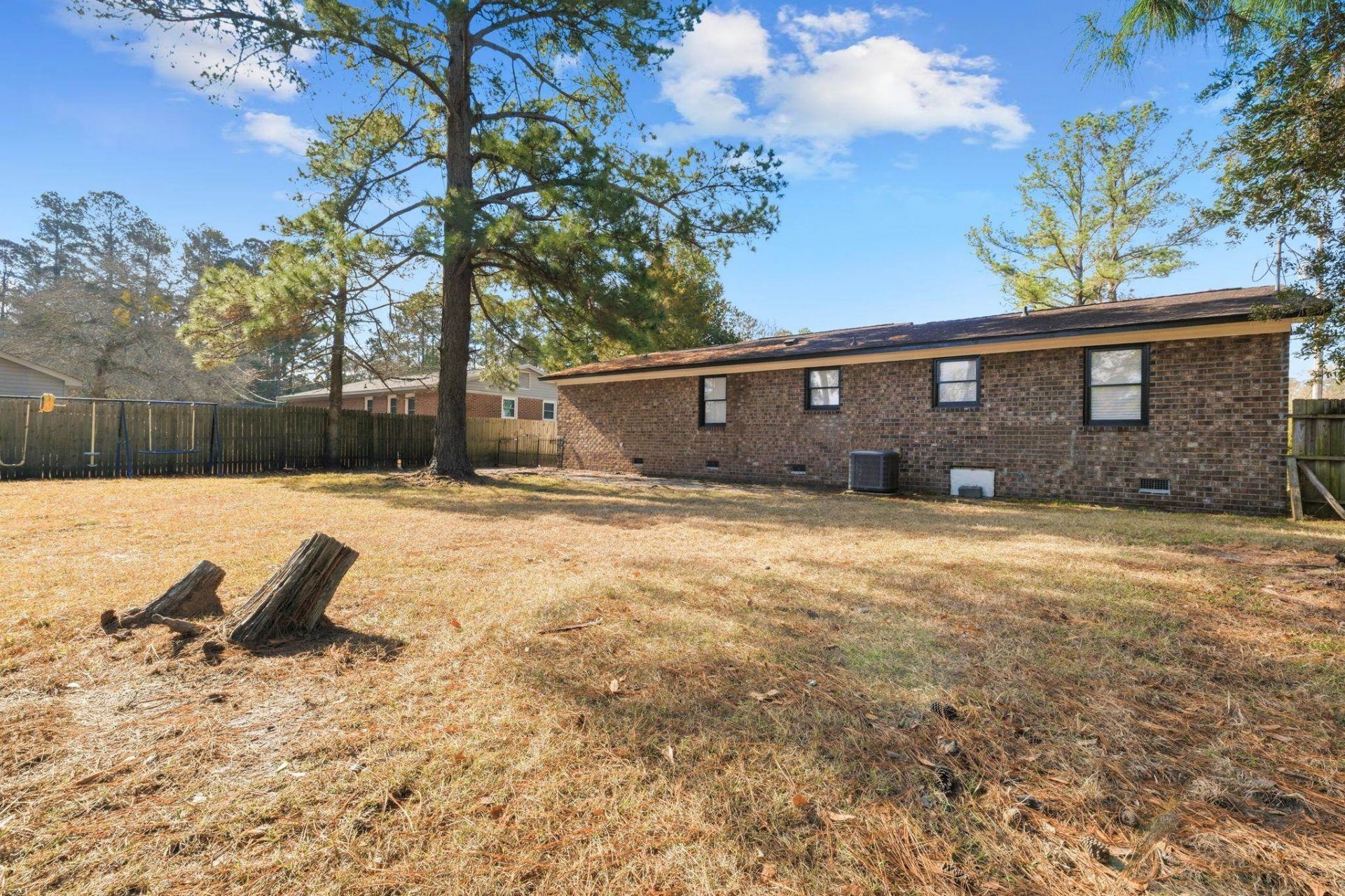 902 Forest Loop Rd. Photo 20