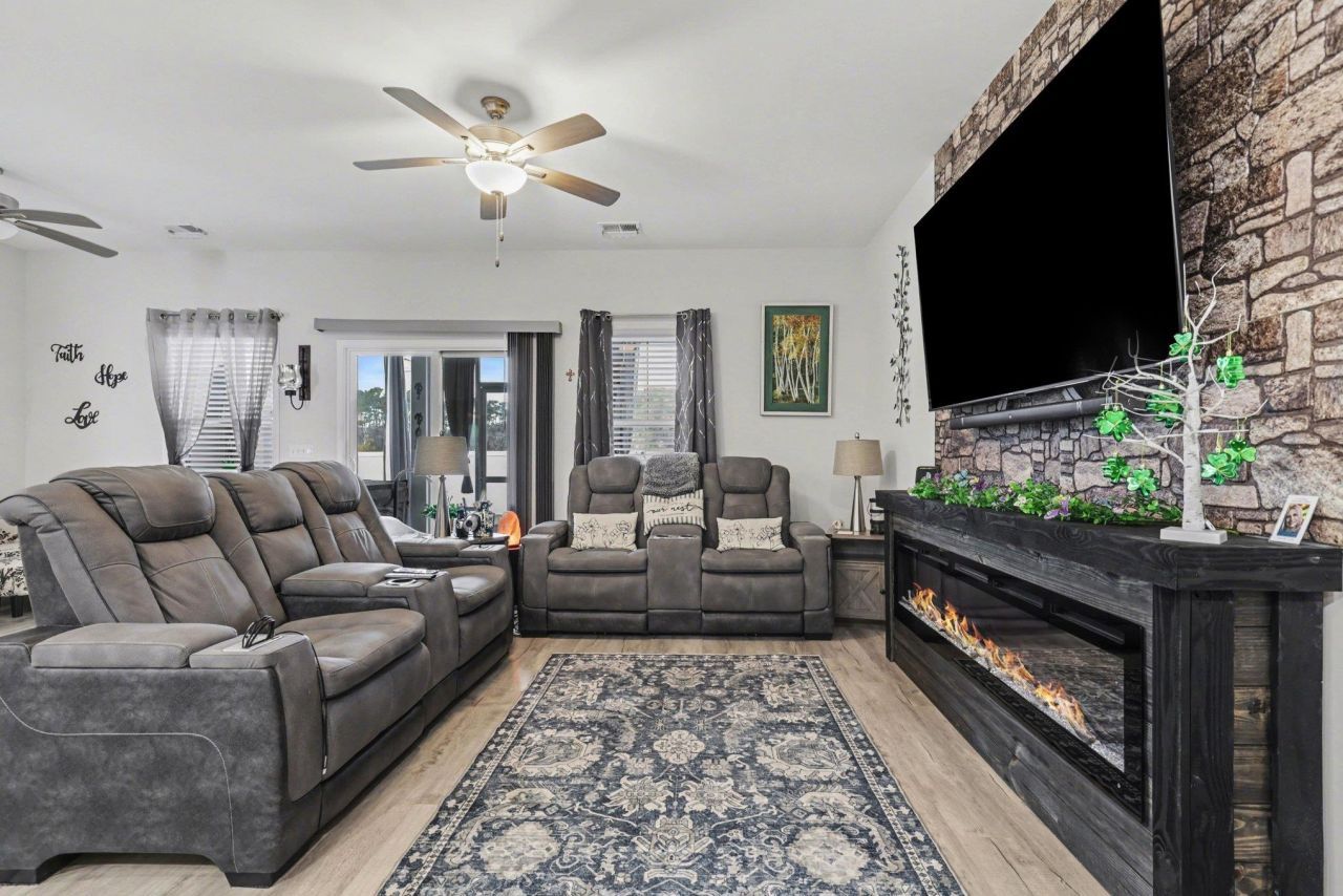 314 Box Elder Way Photo 7