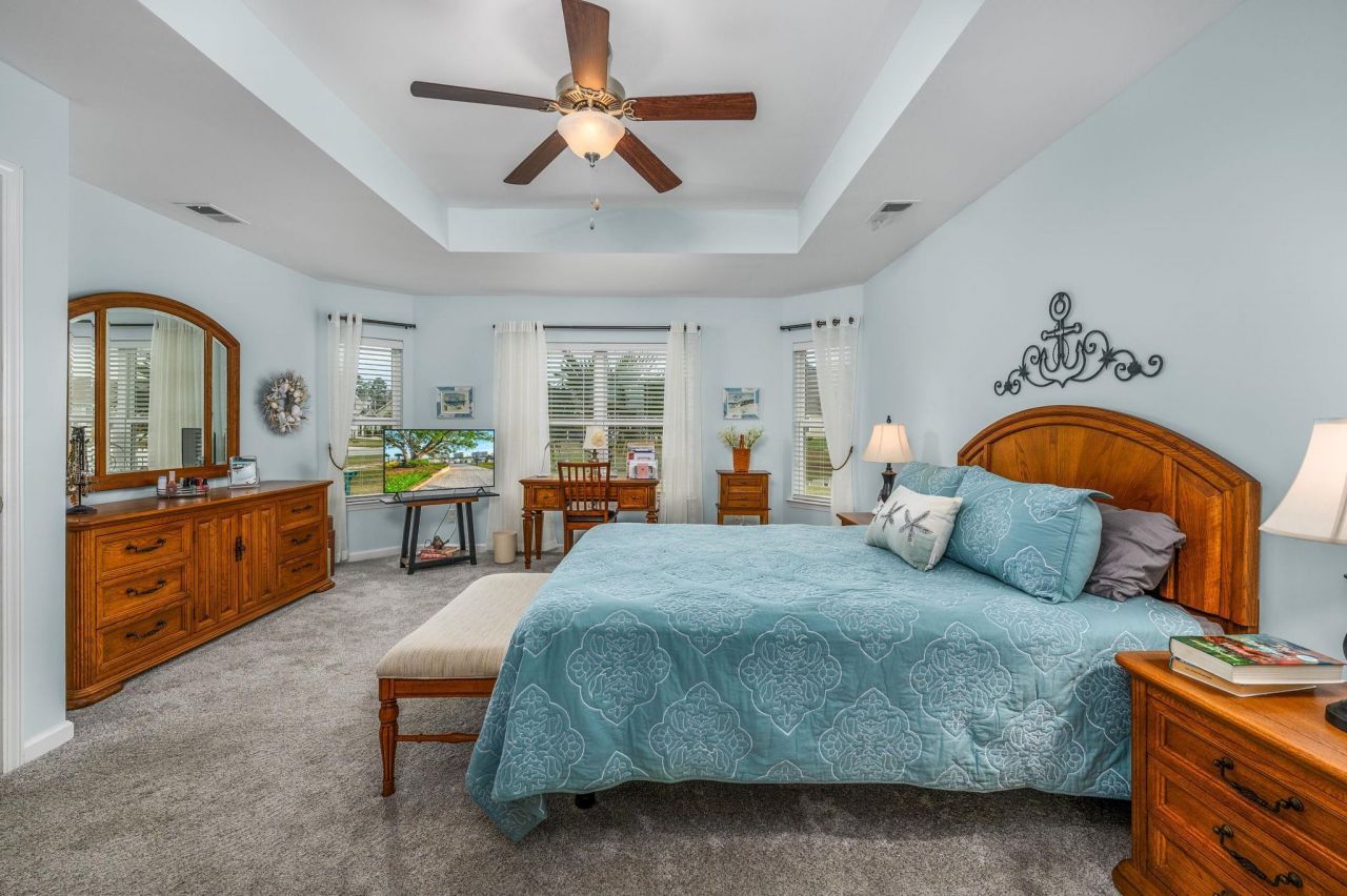 901 Sewing Bee Pl. Photo 17