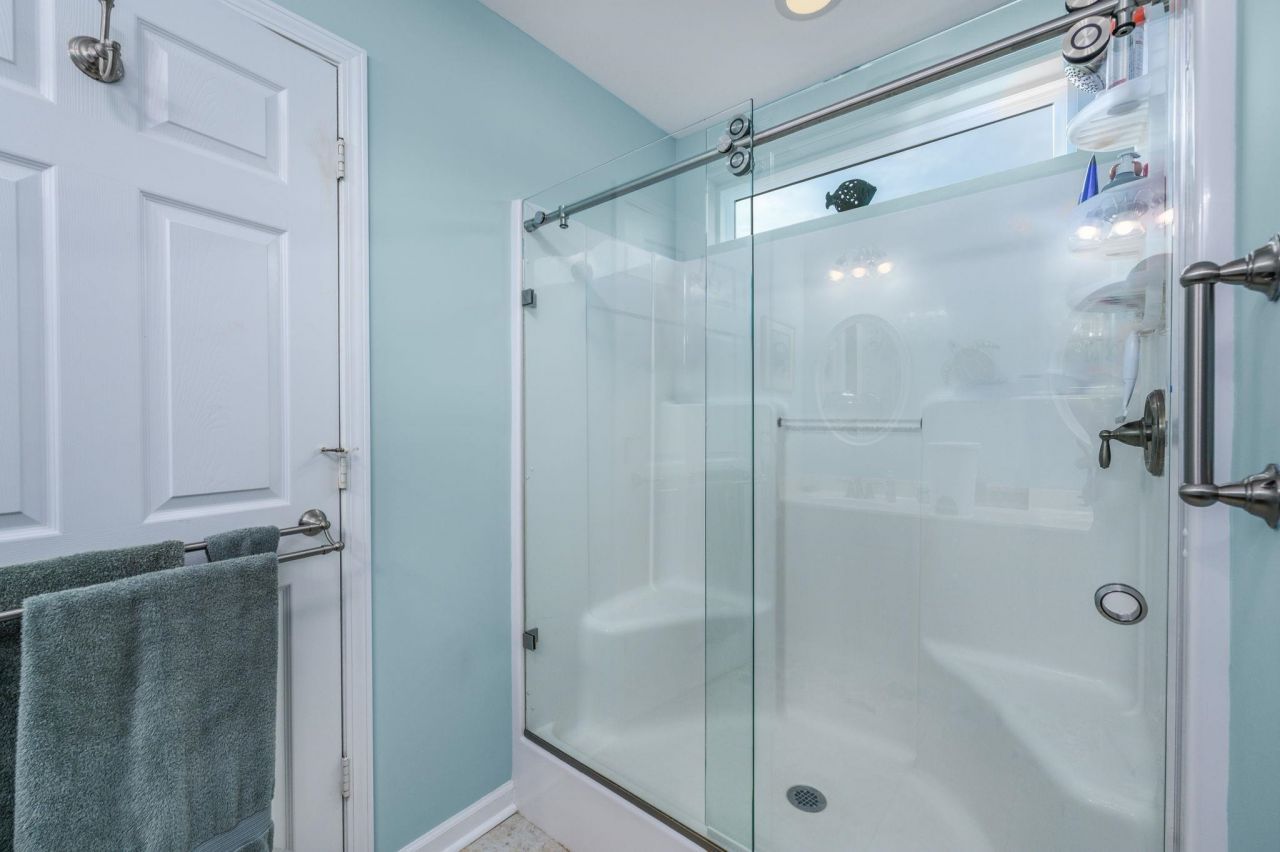 901 Sewing Bee Pl. Photo 20