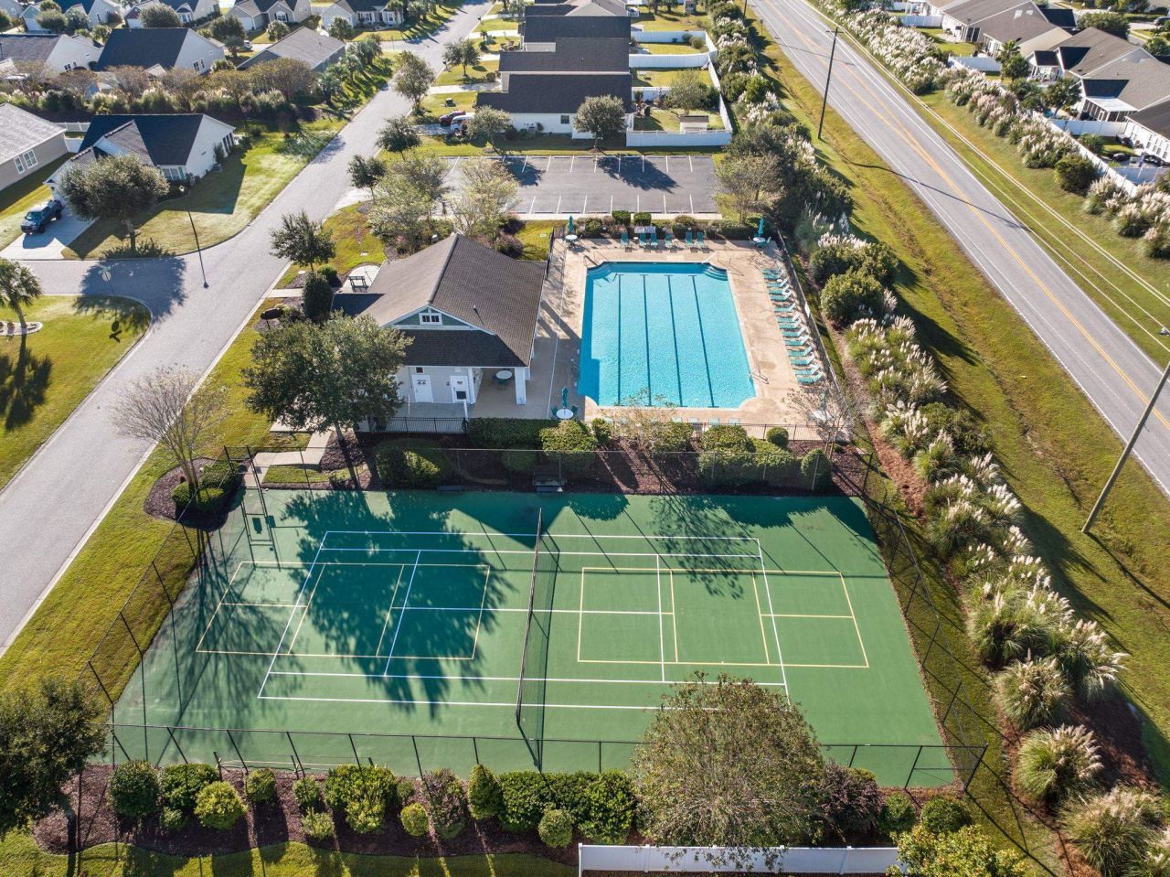 901 Sewing Bee Pl. Photo 31