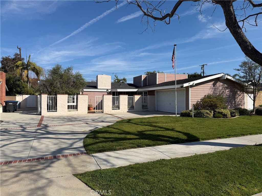 3181 Blume, Rossmoor, CA 90720 Main Photo