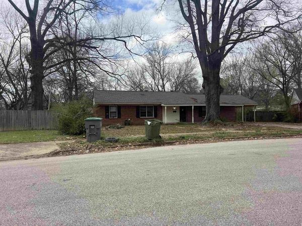 4594 SEA ISLE RD, Memphis, TN 38117
