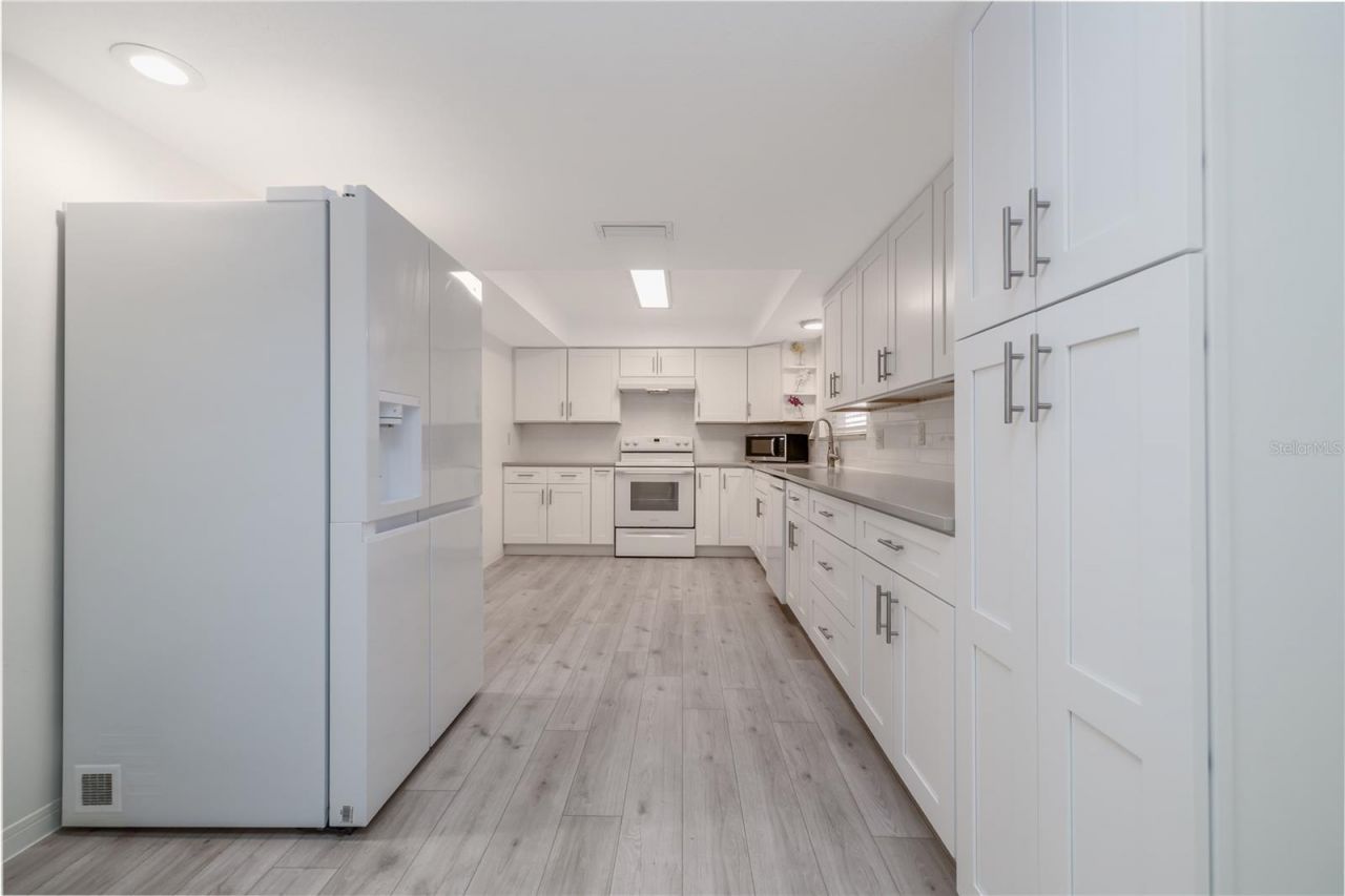 1016 Cherokee Ranch Road, Holly Hill, FL 32117 Photo