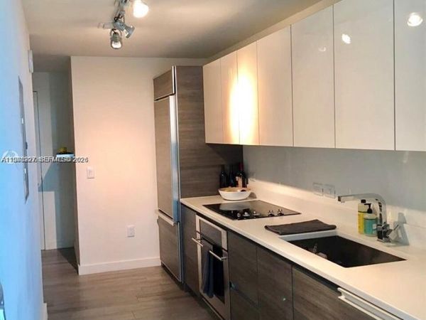 1100 S Miami Ave, Unit 1005, Miami, FL 33130