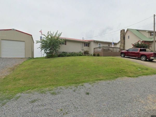 322 Eagle Shore Dr , Dover, TN 37058