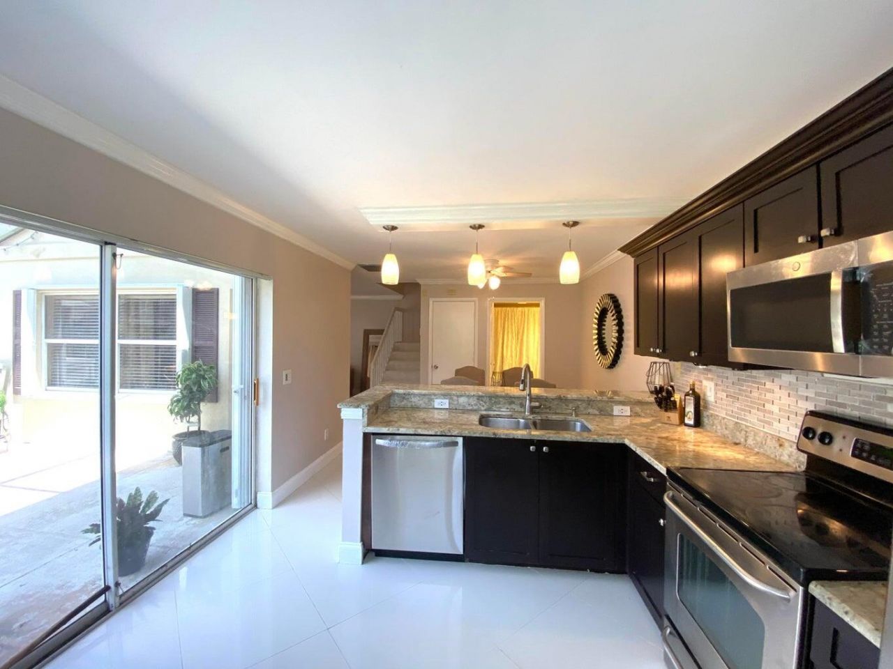 40 Essex Court, Unit A, Royal Palm Beach, FL 33411 Photo