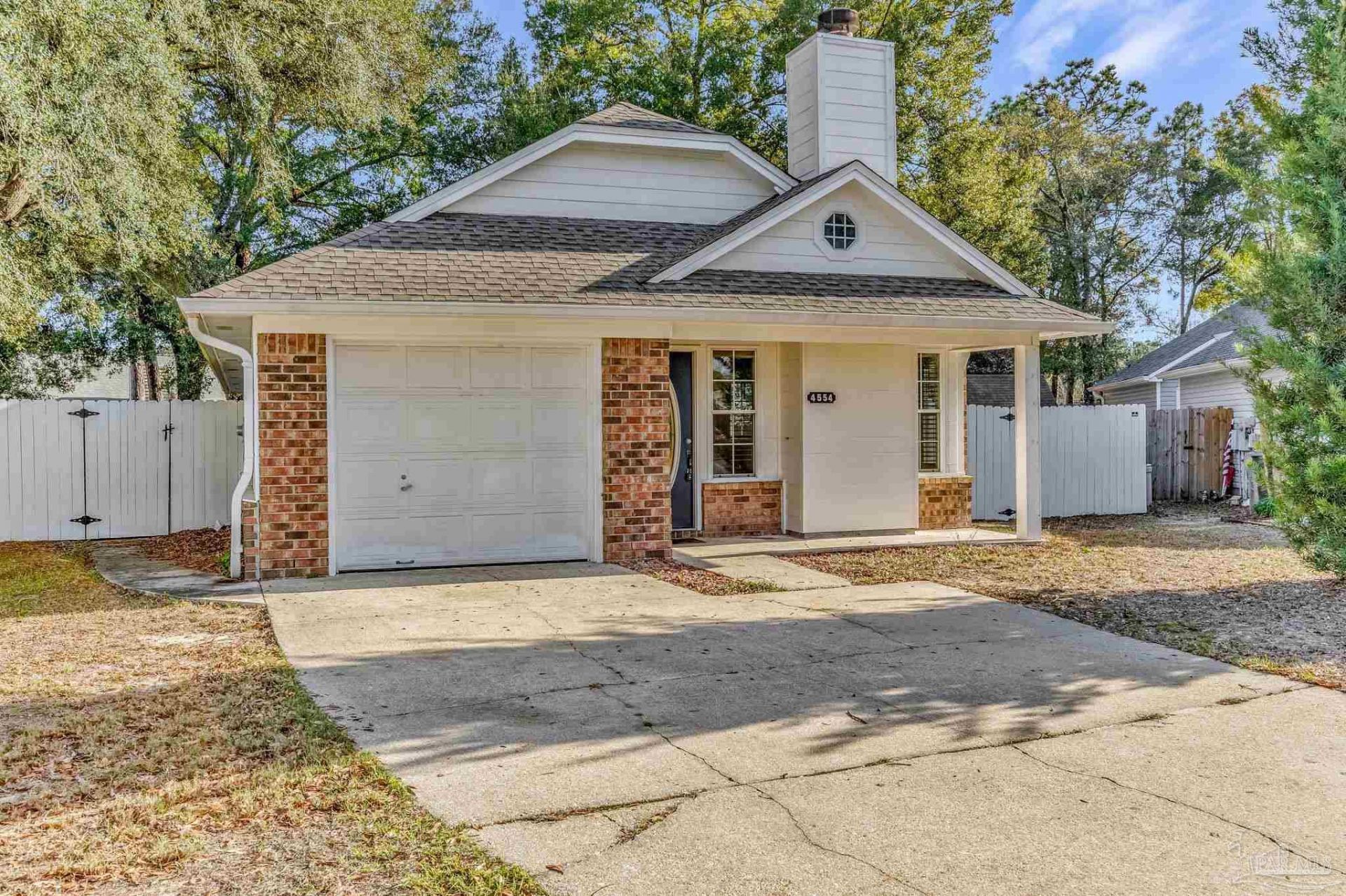 4554 Northpointe Pl, Pensacola, FL 32514 Main Photo
