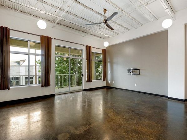 2401 E 6th ST E, Unit 41, Austin, TX 78702
