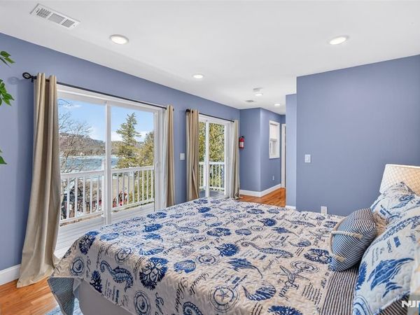 49 Birch Parkway, SPARTA, NJ 07871