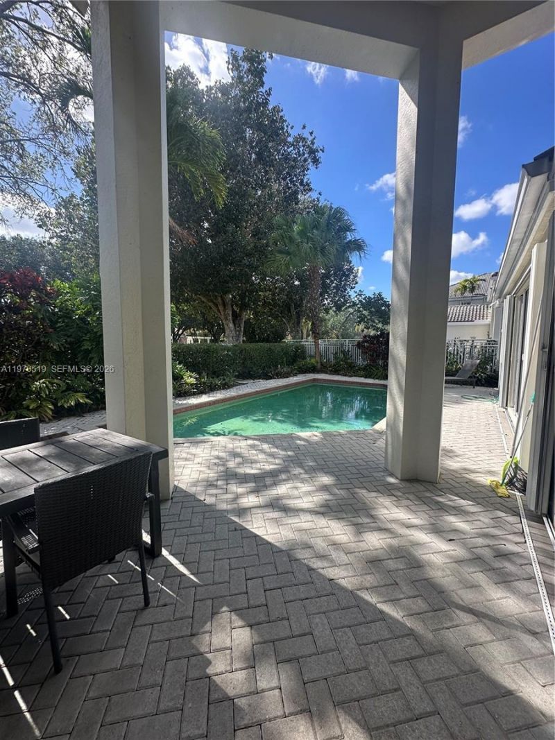 2719 Pinehurst, Weston, FL 33332 Photo