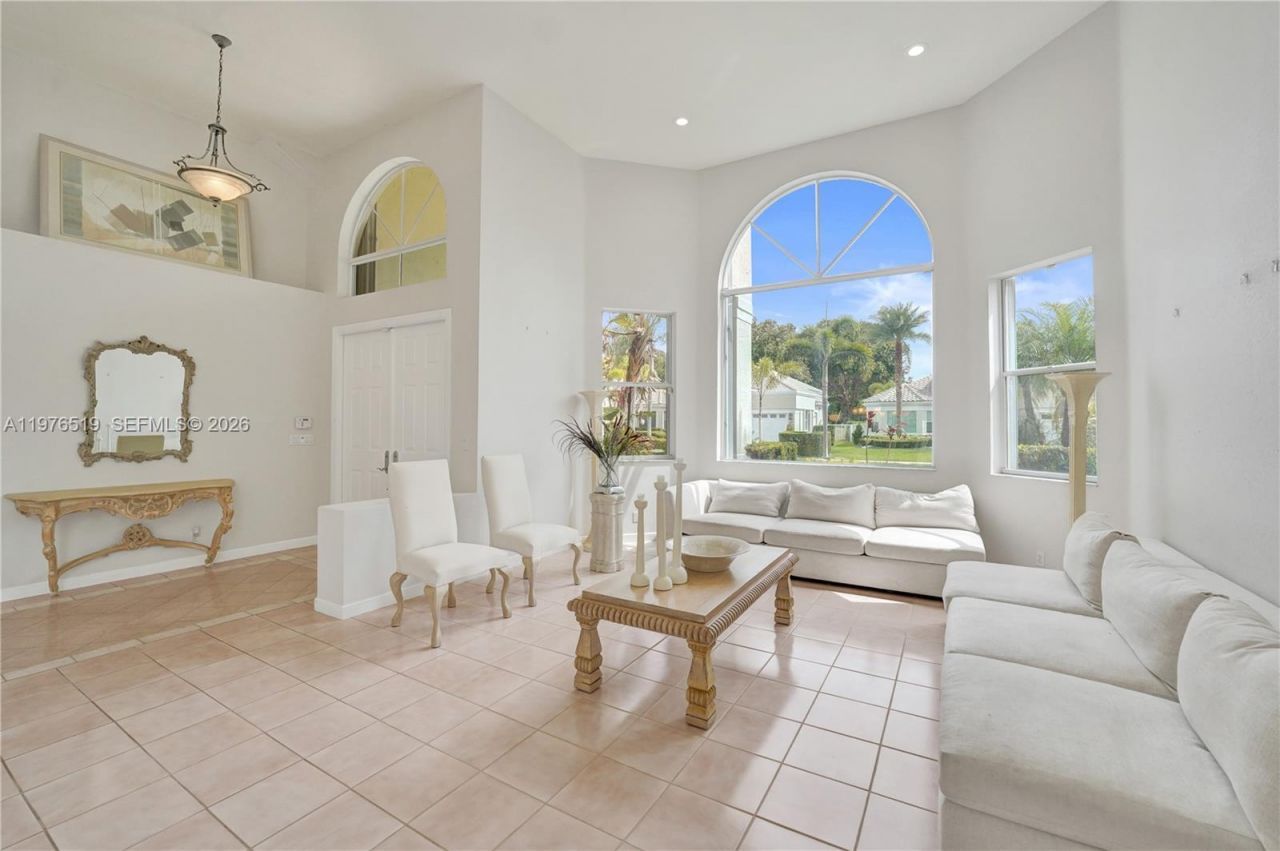 2719 Pinehurst, Weston, FL 33332 Photo
