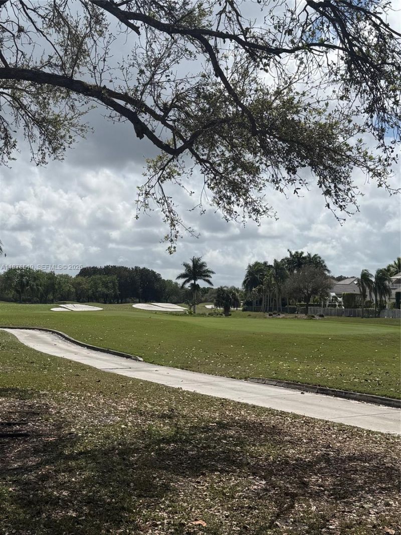 2719 Pinehurst, Weston, FL 33332 Photo