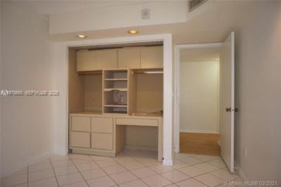20860 San Simeon Way , Unit 404-6, Miami, FL 33179 Photo