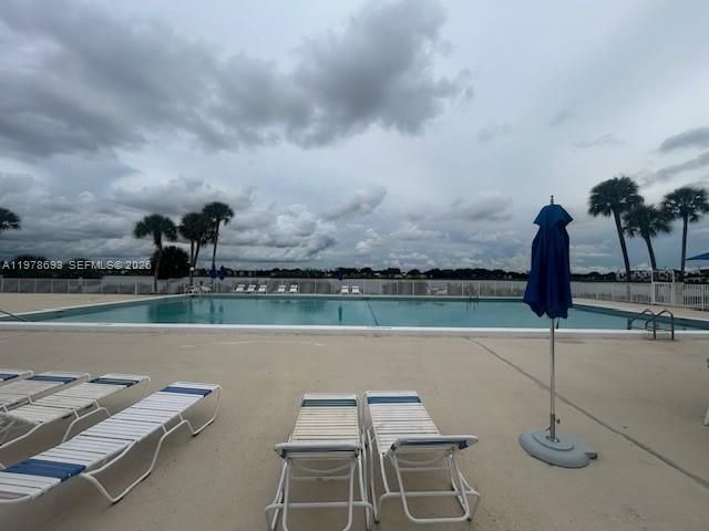 20860 San Simeon Way , Unit 404-6, Miami, FL 33179 Photo