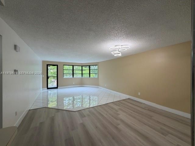 20860 San Simeon Way, Unit 404-6, Miami, FL 33179 Photo