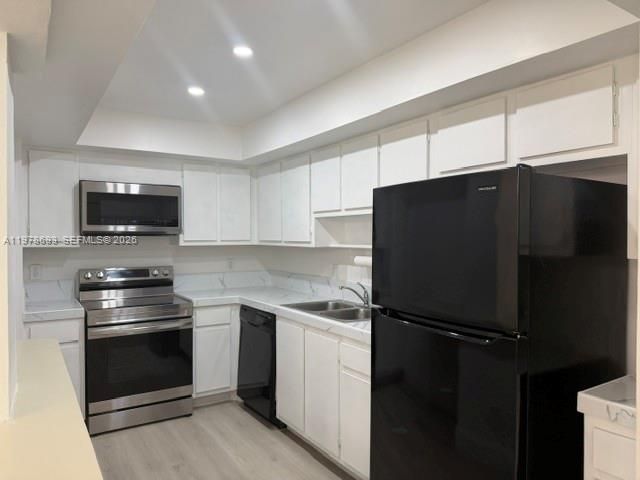 20860 San Simeon Way, Unit 404-6, Miami, FL 33179 Photo