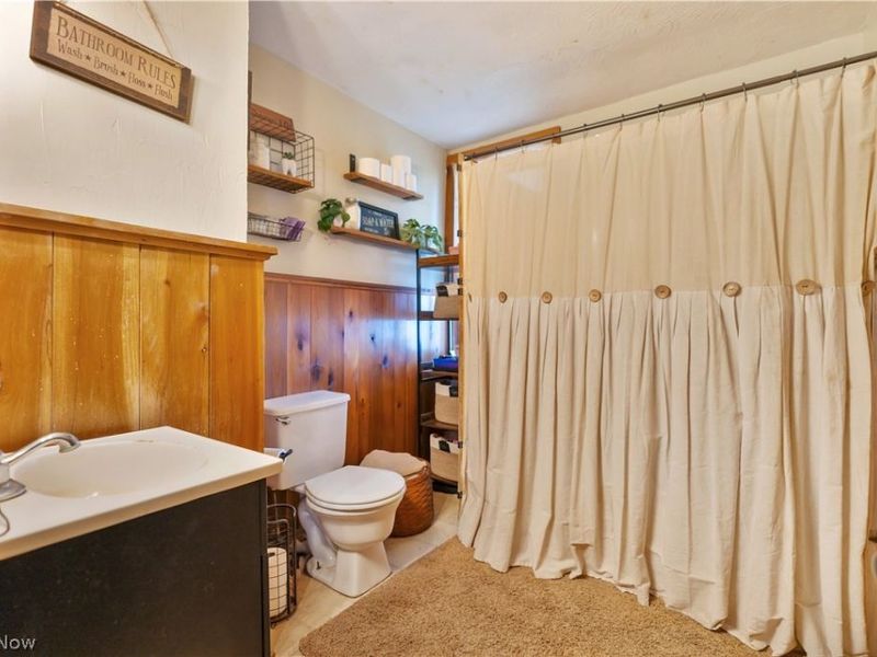 13222 Lexington Avenue NE, Alliance, OH 44601 Photo 6