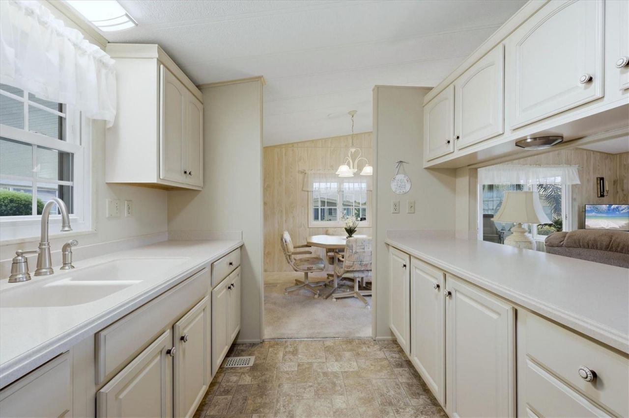 4212 13th Street E, Ellenton, FL 34222 Photo