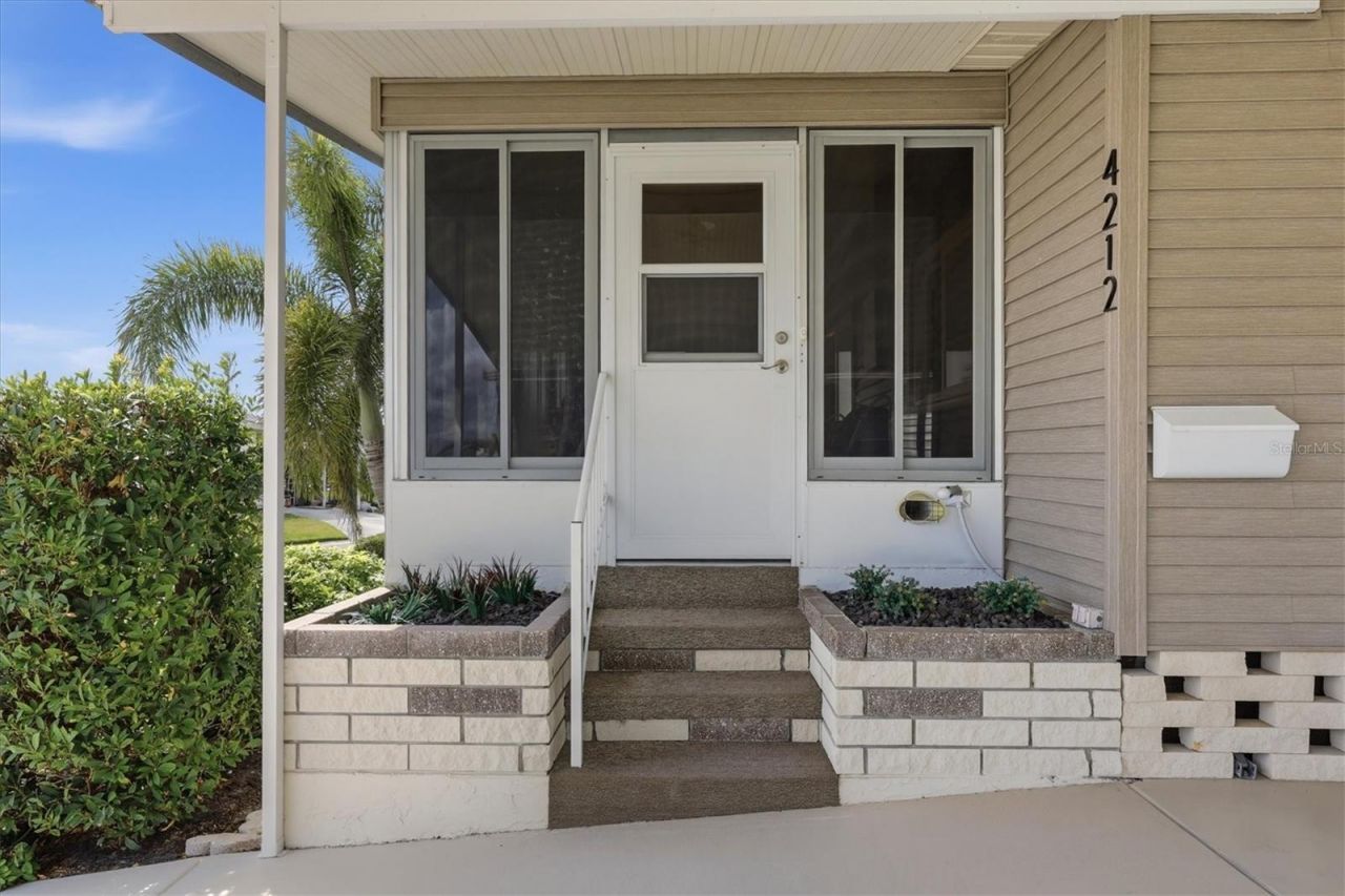 4212 13th Street E, Ellenton, FL 34222 Photo