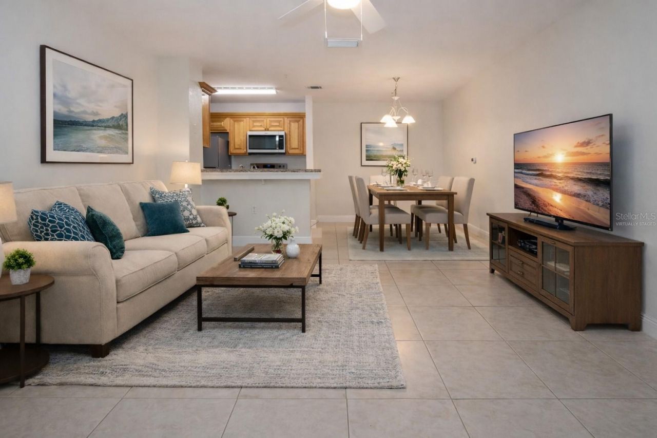 8926 Manor Loop, Unit 107, Lakewood Ranch, FL 34202 Photo