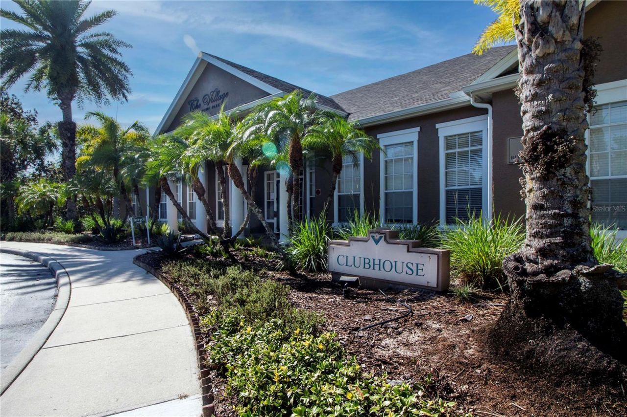 8926 Manor Loop, Unit 107, Lakewood Ranch, FL 34202 Photo