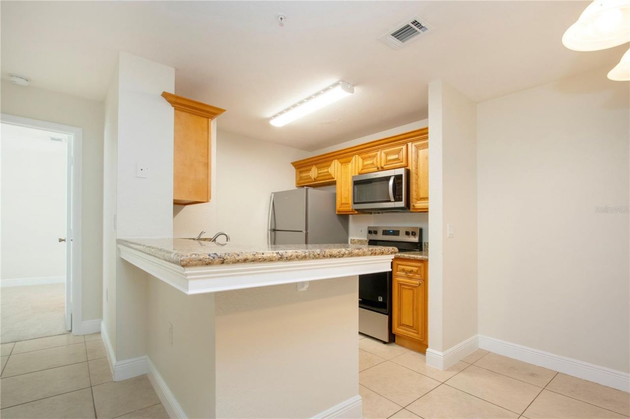 8926 Manor Loop, Unit 107, Lakewood Ranch, FL 34202 Photo