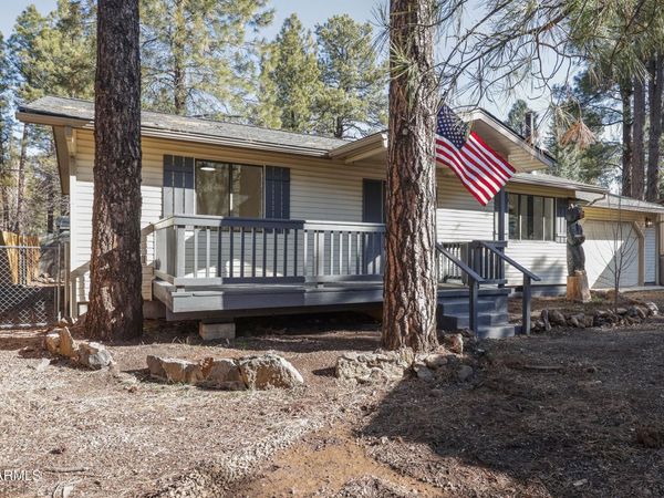 940 E CARIBOU Road, Munds Park, AZ 86017