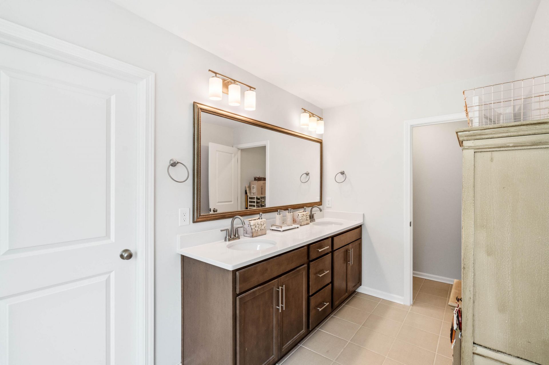 111 Grange Lane Photo 39