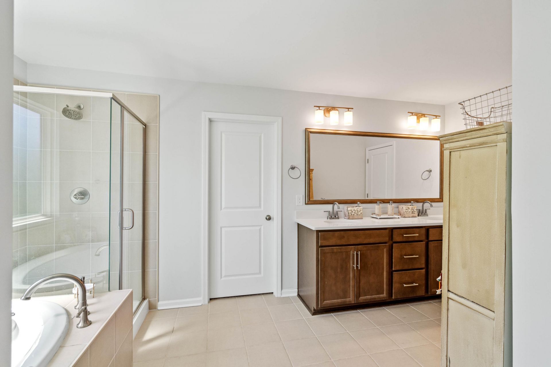 111 Grange Lane Photo 44