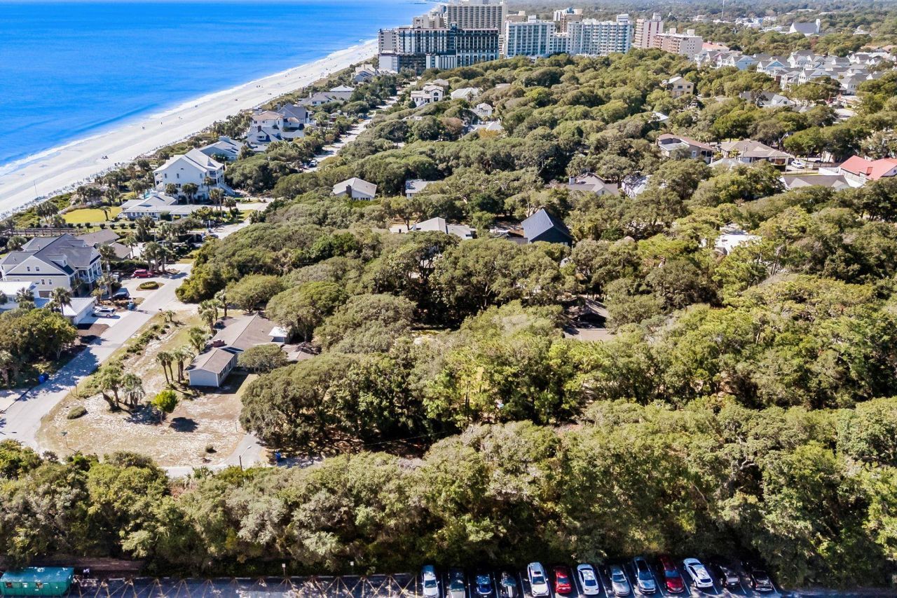 203 82nd Ave. N Photo 13