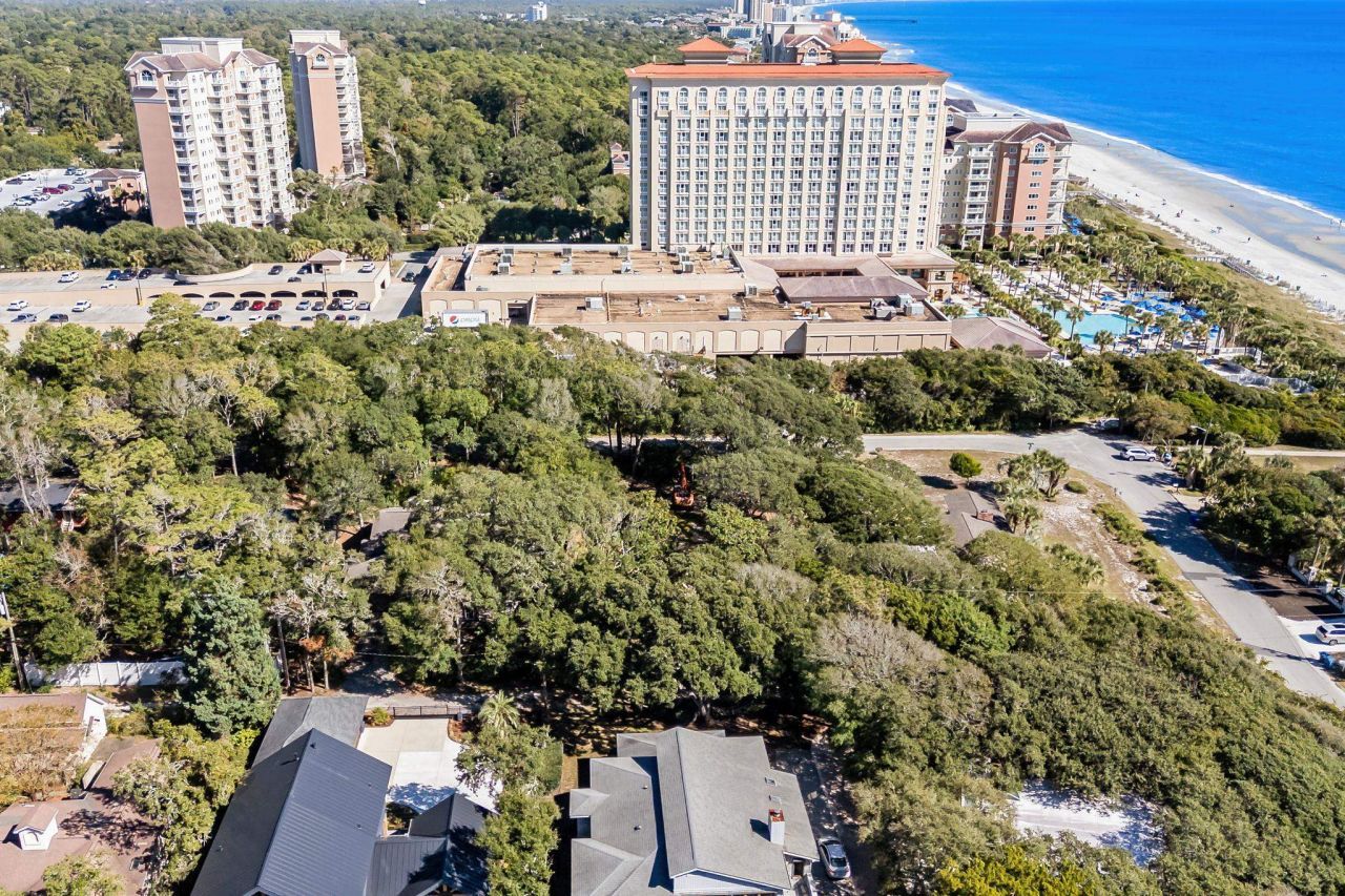 203 82nd Ave. N Photo 15