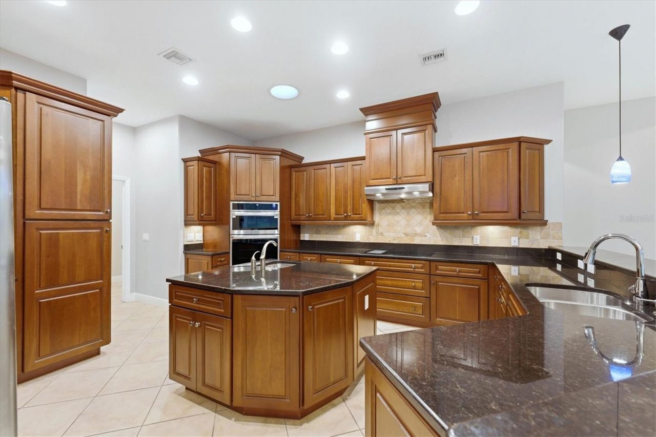 15406 21st Avenue E, Bradenton, FL 34212 Photo