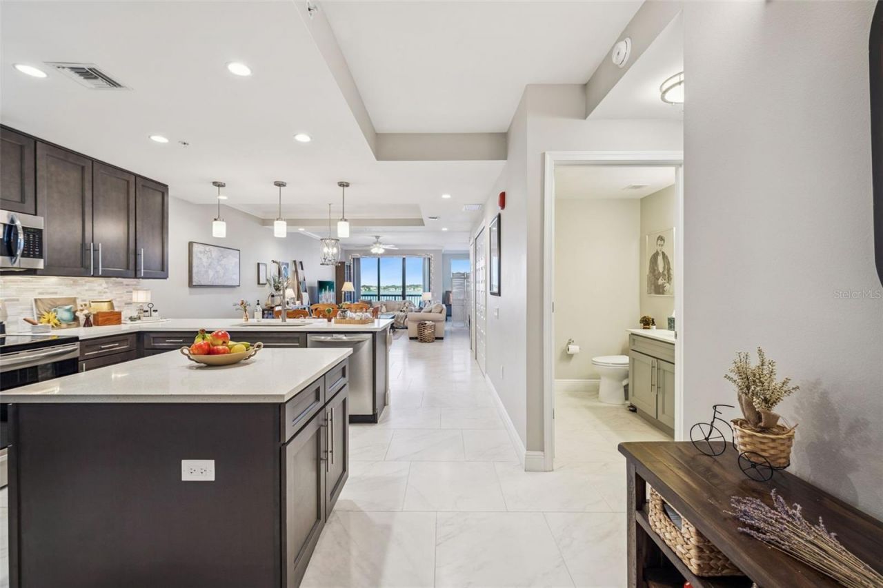 16300 County Road 455, Unit 503, Montverde, FL 34756