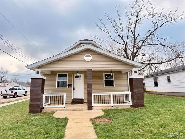 706 N Desloge Drive, Desloge, MO 63601