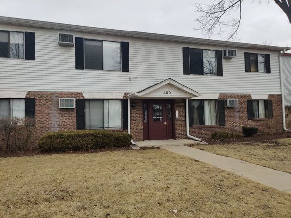 400 Echo Lane , Unit 4, Aurora, IL 60504