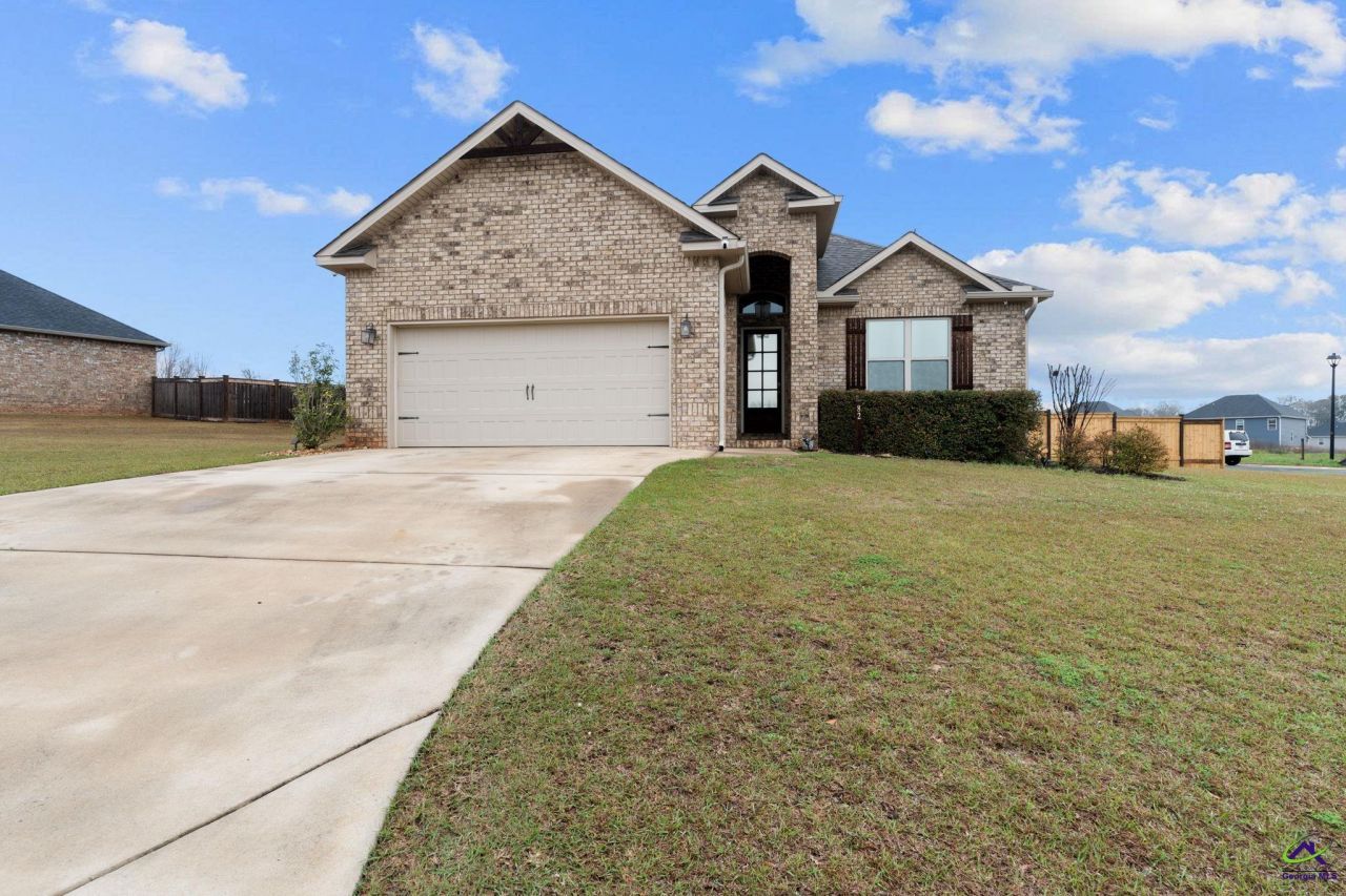 82 Agriculture Ln, Perry, GA 31069 Main Photo