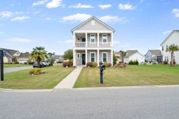 1541 Club Way photo 4